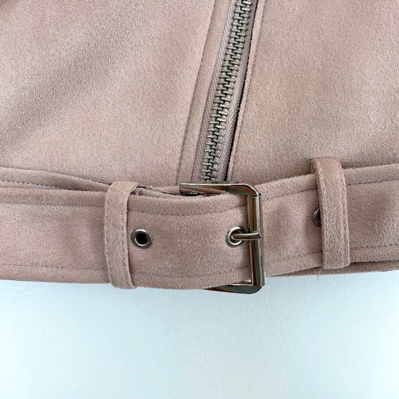 Pink Jacket - Picture 4 of 5